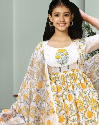 Various Vault Girls Festive & Party Kurta, Pyjama & Dupatta Set(Yellow Pack of 1)