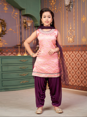 Aarika Girls Festive & Party Kurta and Patiala Set(Pink Pack of 1)