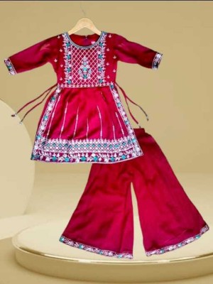 SUNCITY FASHION MART Baby Girls Casual Kurta and Palazzo Set(Maroon Pack of 1)