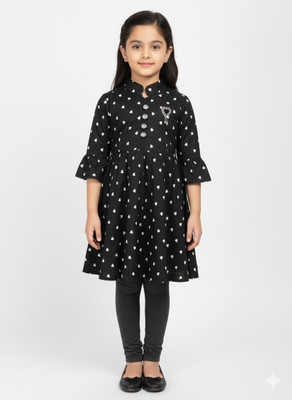 Girijesh Singh Girls Casual Kurta and Leggings Set(White Pack of 1)