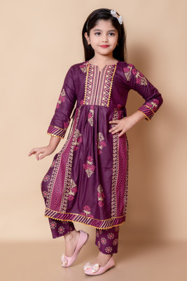 barkatdesigningplanet Girls Festive & Party Kurta and Pyjama Set(Multicolor Pack of 1)