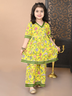 Superminis Girls Festive & Party Angarkha and Sharara Set(Light Green Pack of 1)