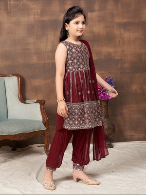Aarika Girls Festive & Party Kurta and Patiala Set(Maroon Pack of 1)