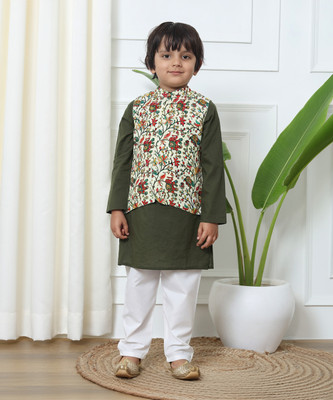 Readiprint Fashions Boys Festive & Party Kurta and Pyjama Set(Green Pack of 1)
