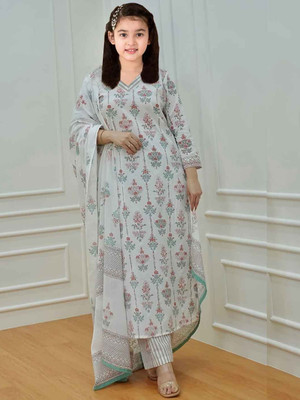 Various Vault Girls Casual Kurta and Dupatta Set(White Pack of 1)