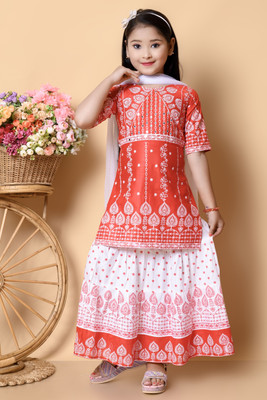 HouseOfCommon Girls Casual Kurta and Skirt Set(Orange Pack of 1)