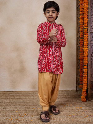 Pspeaches Boys Festive & Party Kurta and Pyjama Set(Red Pack of 1)