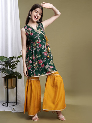 Curly Tales Girls Festive & Party Angarkha and Sharara Set(Green Pack of 1)