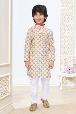 VALAKI Boys Festive & Party Kurta and Pyjama Set(Green Pack of 1)