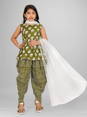 Vidhi fashion Girls Casual Angarkha, Dhoti & Dupatta Set(Green Pack of 1)