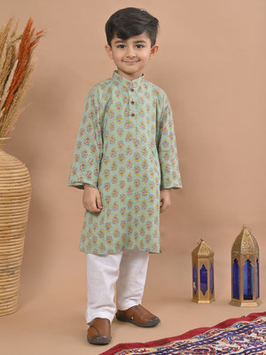 Sangria Boys Festive & Party Kurta and Pyjama Set(Green Pack of 1)
