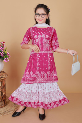 Tanvi Fashoin Girls Wedding Kurta and Sharara Set(Pink Pack of 1)
