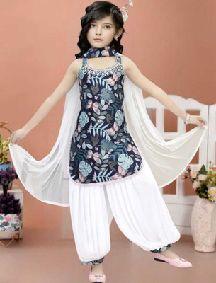 Rania Dresses Baby Girls Festive & Party Kurta, Dhoti Pant & Dupatta Set(Multicolor Pack of 1)