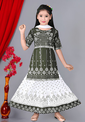 ejaru Girls Casual Kurta and Skirt Set(Green Pack of 1)