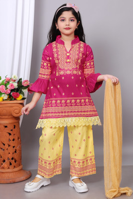 Maheera Fashion Girls Festive & Party Kurta and Churidar Set(Pink Pack of 1)