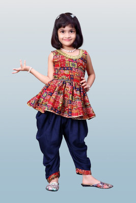 Agnivesha Girls Festive & Party Dhoti & Kurta Set(Multicolor Pack of 1)