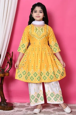 ANMOLDRESS Girls Festive & Party Kurta and Palazzo Set(Yellow Pack of 1)