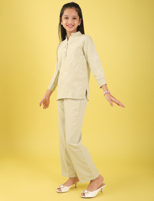 Tasrika Girls Festive & Party Kurta and Pyjama Set(Light Green Pack of 1)