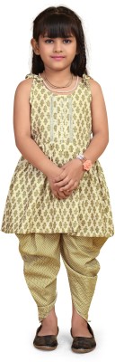 PANTHIFAB Girls Wedding Kurta and Dhoti Pant Set(Beige Pack of 1)