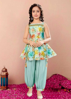 SUNCITY FASHION MART Baby Girls Festive & Party Kurta, Dhoti Pant & Dupatta Set(Green Pack of 1)