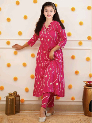 KALEJO Girls Festive & Party, Casual Kurta and Pyjama Set(Maroon Pack of 1)