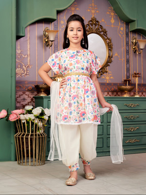 Aarika Girls Festive & Party Kurta and Patiala Set(Pink Pack of 1)