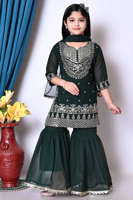 Jbegam Girls Casual Kurta and Sharara Set(Green Pack of 1)