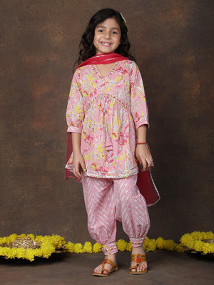 Superminis Girls Festive & Party Salwar and Kurta Set(Pink Pack of 1)