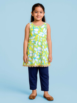 KiddoPanti Girls Festive & Party Kurta and Pyjama Set(Multicolor Pack of 1)