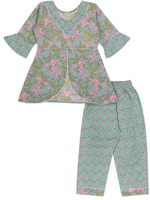 AHAANCREATION Baby Girls Festive & Party Kurta, Pyjama & Dupatta Set(Green Pack of 1)