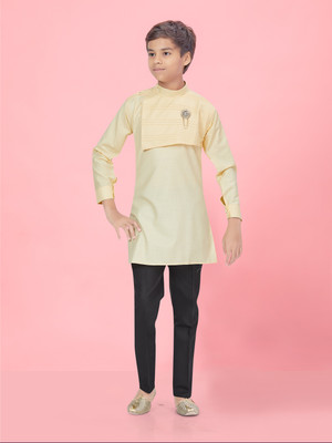 Aarika Boys Festive & Party Kurta and Pyjama Set(Black Pack of 1)