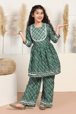Sangria Girls Festive & Party Kurta and Sharara Set(Green Pack of 1)