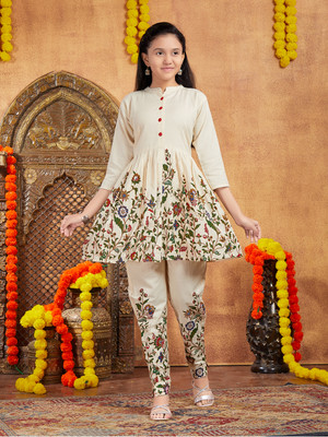 Aarika Girls Festive & Party Kurta and Trouser Set(White Pack of 1)