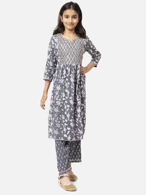 CHANDRAWAT Girls Festive & Party Kurta, Pyjama & Dupatta Set(Grey Pack of 1)