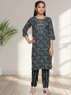 Various Vault Girls Casual Kurta and Pyjama Set(Black Pack of 1)