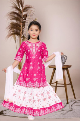 ZOMZOM FASHION Baby Girls Lehenga Choli Party Wear Printed Lehenga, Choli and Dupatta Set(Pink, Pack of 1)