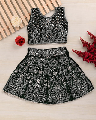 IFA FASHION Baby Girls Lehenga Choli Party Wear Embellished Lehenga Choli(Green, Pack of 1)