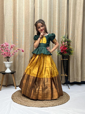 CalendarArt Girls Lehenga Choli Ethnic Wear Self Design Lehenga Choli(Multicolor, Pack of 1)