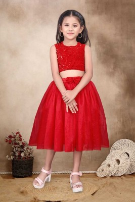 FV FABLY VALOR Girls Lehenga Choli Party Wear, Ethnic Wear Self Design Lehenga & Crop Top(Red, Pack of 1)