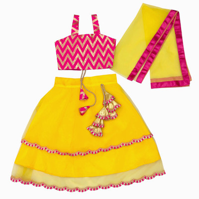 satyamfab Girls Lehenga Choli Ethnic Wear Chevron/Zig Zag Lehenga, Choli and Dupatta Set(Yellow, Pack of 1)
