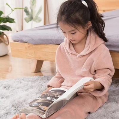 Uttam Kids Nightwear Girls Printed Fleece Blend(Pink Pack of 1)