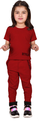 OMIOO Kids Nightwear Baby Girls Printed Cotton Blend(Red Pack of 1)
