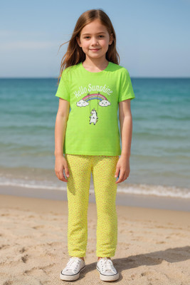 Clothe Funn Kids Nightwear Girls Printed Cotton(Green Pack of 1)
