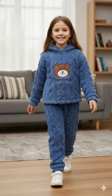 FitIn OutFit Kids Nightwear Boys & Girls Solid Fleece Blend(Blue Pack of 1)