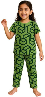 NIK & KNIT Kids Nightwear Girls Printed Cotton(Dark Green Pack of 1)