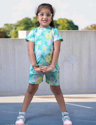 MRIMIKSHA SAREE Kids Nightwear Girls Printed Cotton Blend(Green Pack of 1)