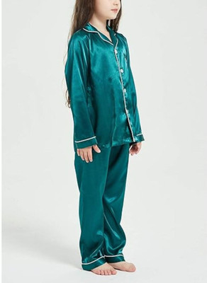 VCD FASHION TREND Kids Nightwear Boys & Girls Solid Pure Satin(Dark Green Pack of 1)