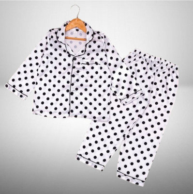 VC FASHION HUB Kids Nightwear Baby Boys & Baby Girls Polka Print Pure Satin(White Pack of 1)