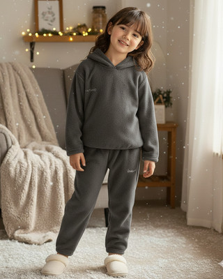 Keenuu Kids Nightwear Boys & Girls Solid Fleece Blend(Grey Pack of 1)