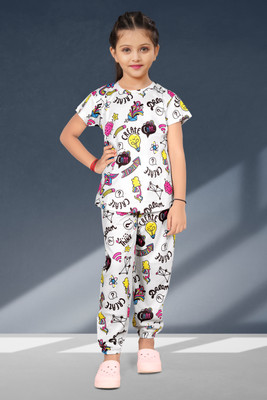 Anika Kids Nightwear Girls Printed Cotton(Multicolor Pack of 999821)